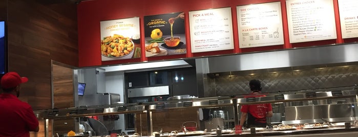panda express is one of Hannaさんのお気に入りスポット.