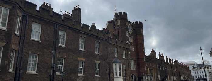 St James's Palace is one of BUCKINGHAM PALACE, COVENT GARDENS, SOHO, WESTMNSTE.