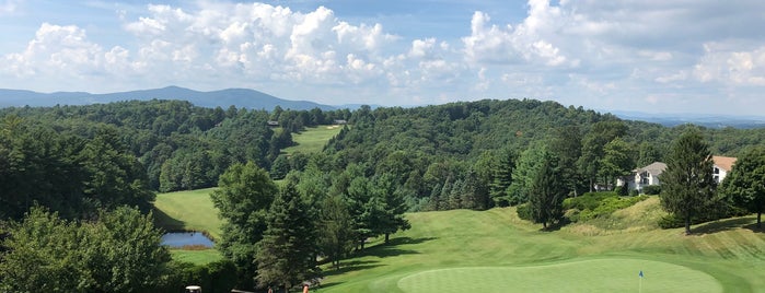 Olde Beau Golf & Country Club is one of Kelly : понравившиеся места.