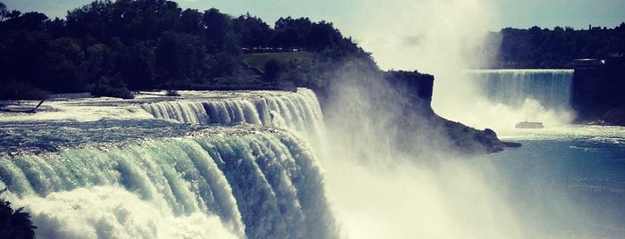 Niagara Falls State Park is one of Great Spots Around the World.