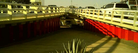 Puente Vial Ávila Camacho is one of Lieux qui ont plu à Karen 🌻🐌🧡.