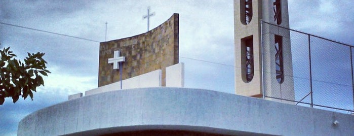 Templo Santa María Goretti is one of สถานที่ที่บันทึกไว้ของ BECCA.