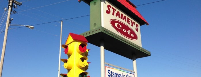 Stamey's Cafe is one of Lieux qui ont plu à JD.