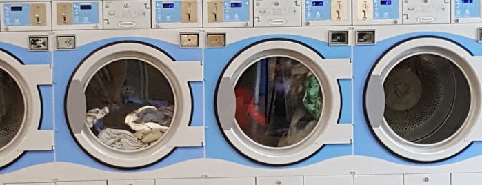 Blue Wave Laundry is one of Favorites.
