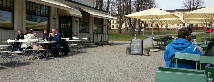 Drottningholms Slottscafé is one of christopher : понравившиеся места.