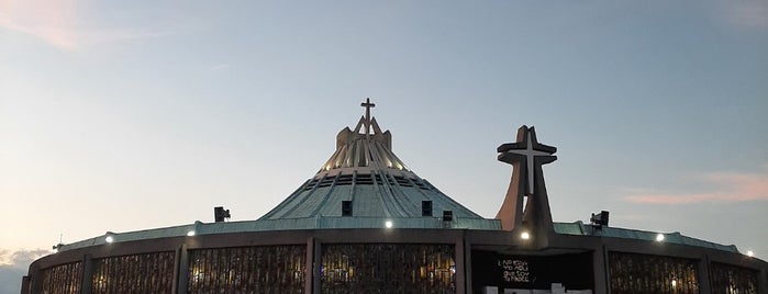Basilica de Guadalupe is one of Locais salvos de Kimmie.
