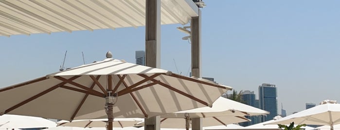 SĀN Beach is one of Lounges Dubia.