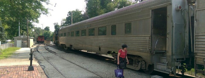 Indiana Transportation Museum is one of Tempat yang Disimpan Matthew.