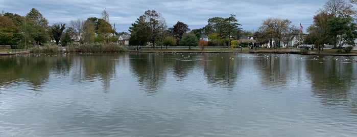 Silver Lake Park is one of Long Island Outdoors.