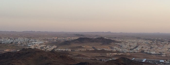 منتزه السمراء is one of Lieux sauvegardés par Ahmad🌵.