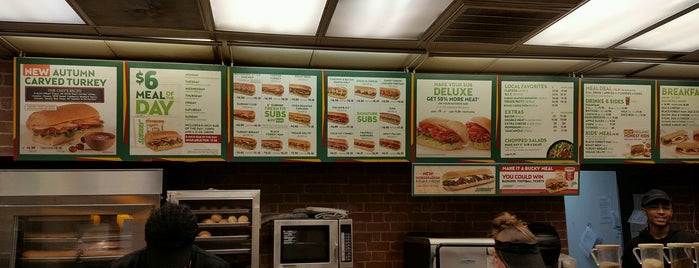 Subway is one of Must-visit Sandwich Places in Milwaukee.