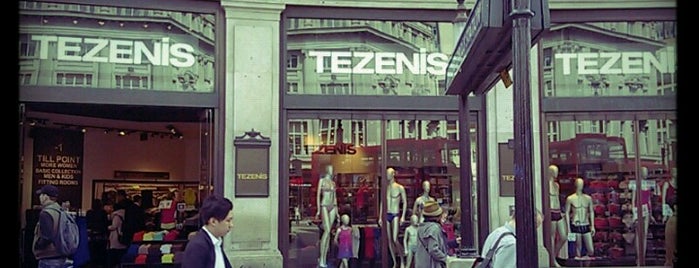 Tezenis is one of สถานที่ที่ Franz ถูกใจ.