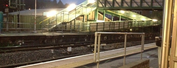 Porth Railway Station (POR) is one of My life.