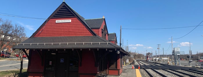 Brunswick MARC Station is one of MARC Stations on Brunswick Line.