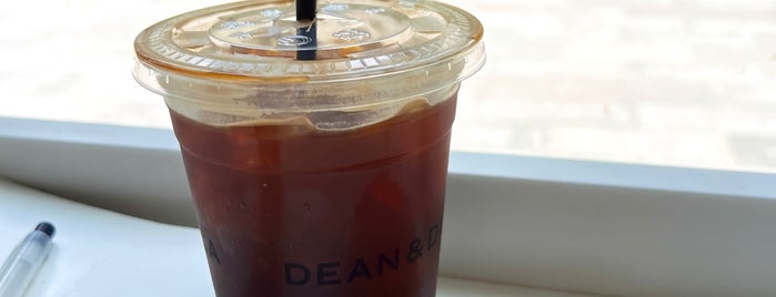 Dean & DeLuca is one of Coffee addict.