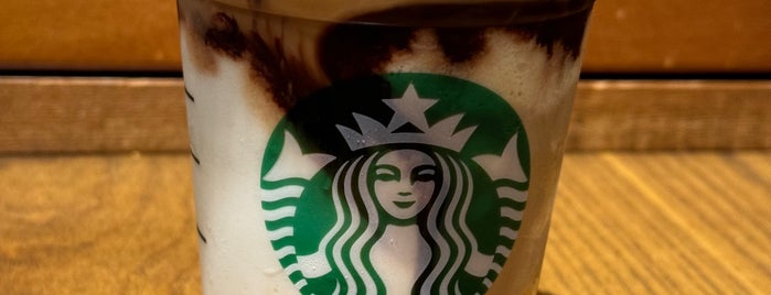 Starbucks is one of 電源さがし.