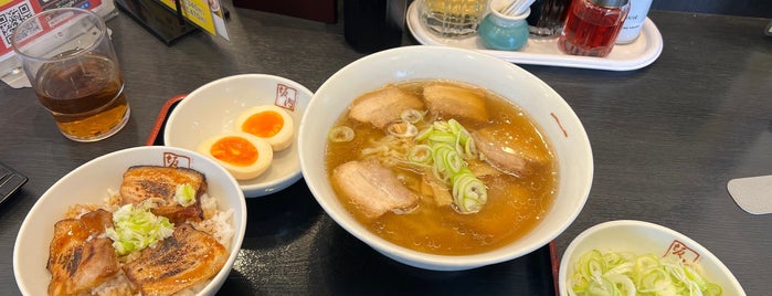 喜多方ラーメン坂内 湘南寒川店 is one of らー麺2.