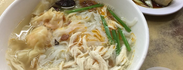 Restoran Lian Kee Bean Sprout Chicken Rice 連記芽菜雞 is one of Lugares favoritos de Kris.