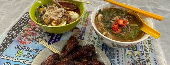 Reservoir Garden Hawker Arcade (阿逸布爹湖花园美食中心) is one of Penang Food.