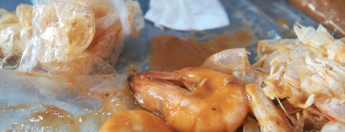 Boiling Shrimp Hauz is one of Fooood.