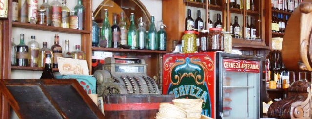 Bar El Federal is one of Cafés Notables.