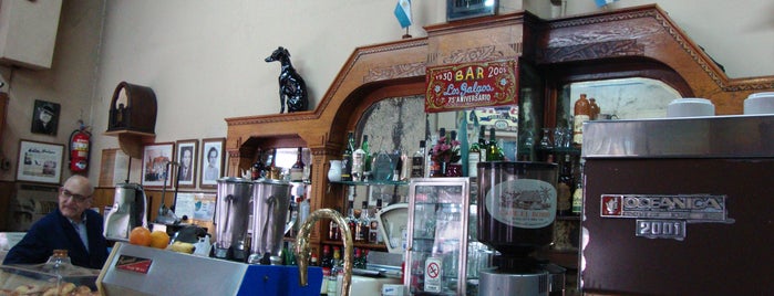 Los Galgos is one of Cafés Notables.