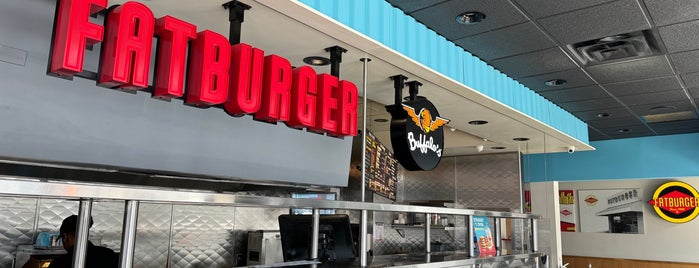 Fatburger is one of The 13 Best Places for Diet Coke in Beverly Hills.