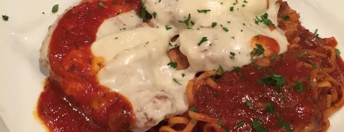 Giuseppe's Italian Grille is one of Lugares favoritos de Jaqueline.