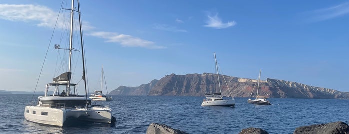 Ammoudi Bay is one of Santorini.