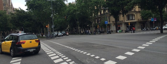 Diagonal is one of Barcelona.