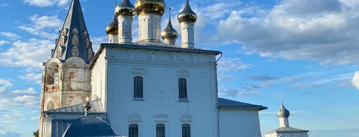 Свято-Троице Никольский мужской монастырь is one of Locais curtidos por Макс.