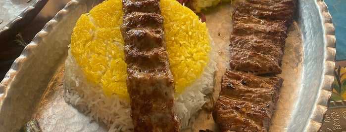 Hatim Al Tai مطعم حاتم الطائي is one of AbuDhabi.Food.