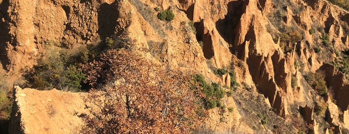 Stob's Pyramids is one of Bulgaria.