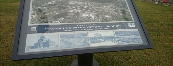 BNA Aircraft Observation Lot is one of Aviation Geek!.