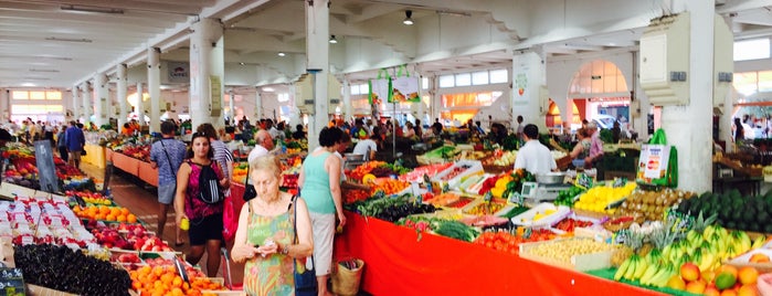 Marché Forville is one of Cannes.