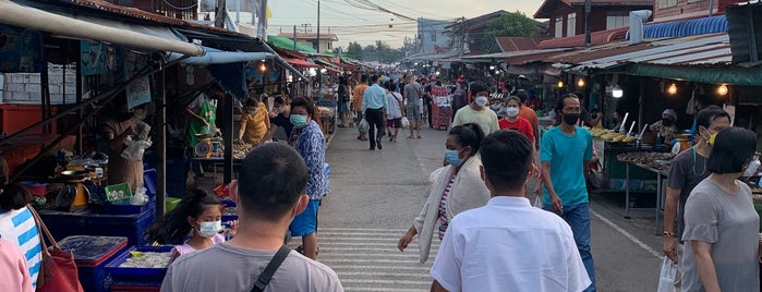 Kumhi Market is one of Khonkaen 22.