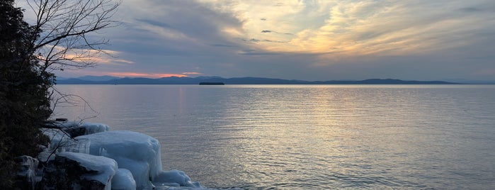 Oakledge Park & Beach is one of Vermont Love.