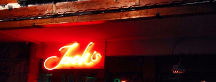 Jacks Bar is one of สถานที่ที่บันทึกไว้ของ Bora.