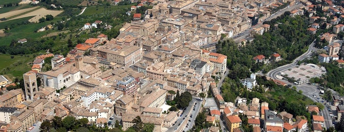 Osimo is one of Riviera del Conero.