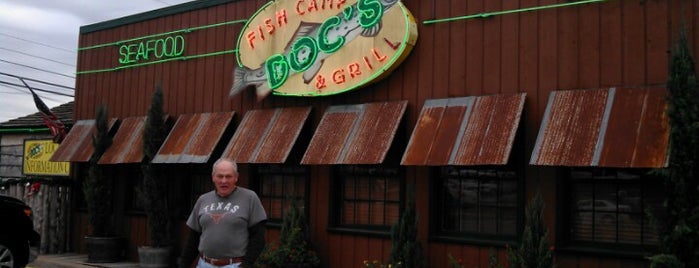 Doc's Fish Camp & Grill is one of Marble Falls Life.