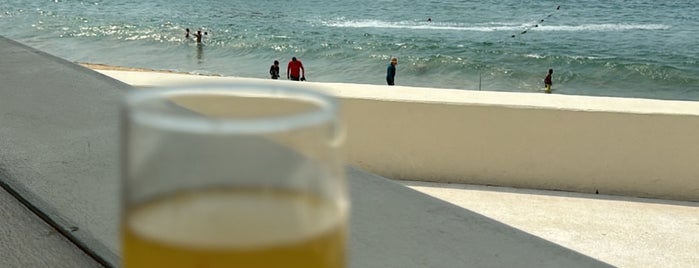 Barceló Huatulco Beach Resort is one of fiestas.