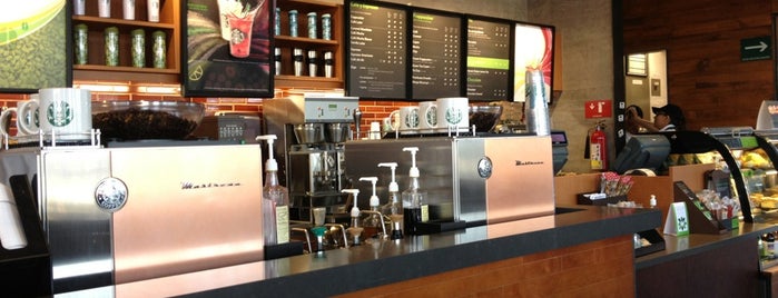 Starbucks is one of Lugares favoritos de Sergio M. 🇲🇽🇧🇷🇱🇷.