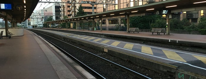 Gare SNCF de Lyon Part-Dieu is one of Tempat yang Disukai Evren.