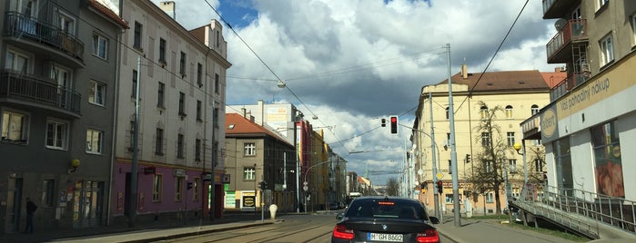 U Duhy (tram) is one of Plzeňské tramvajové zastávky.