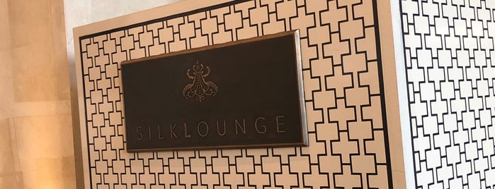 Silk Lounge is one of Tempat yang Disukai Stanley.