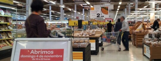 Carrefour is one of Juan Luis : понравившиеся места.