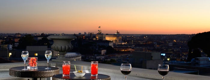 Savoy Hotel is one of Hotels where celebs have lived.