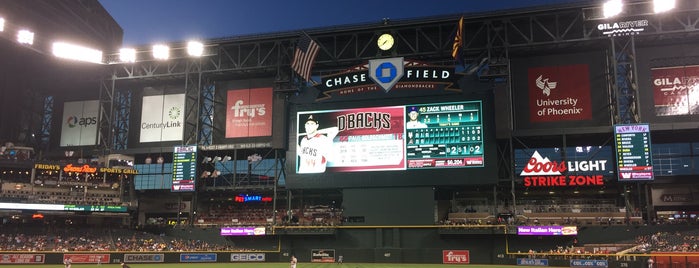 Chase Field is one of Lugares favoritos de Jason.