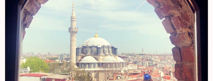 Bulgur Palas is one of İstanbul Caffe.