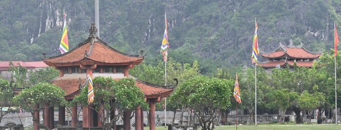 Palace Foundation Dinh Le is one of Ninh Binh.